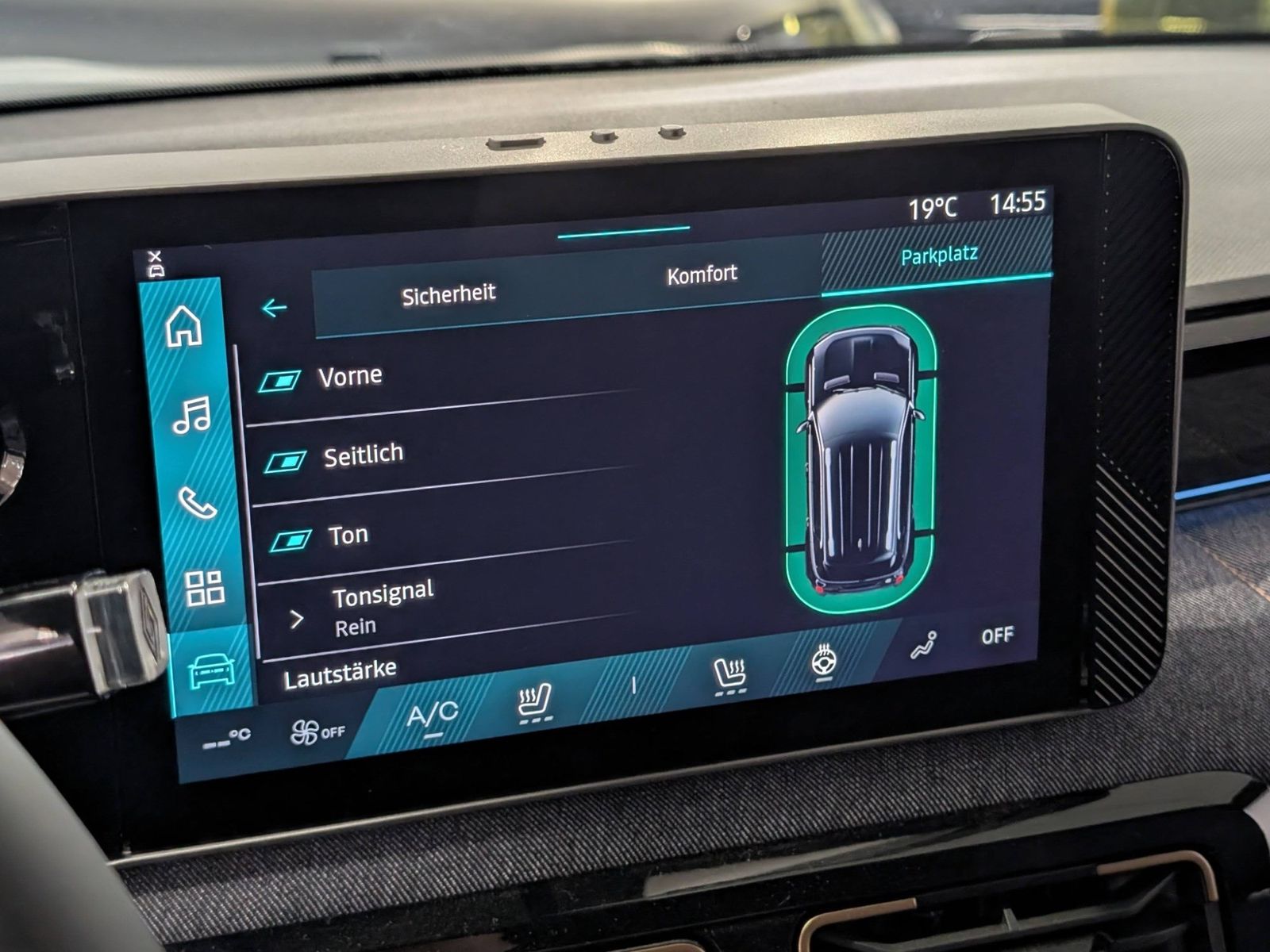 RENAULT R 4 E-Tech Elektrisch Techno 150 Comfort Range – Bild 24