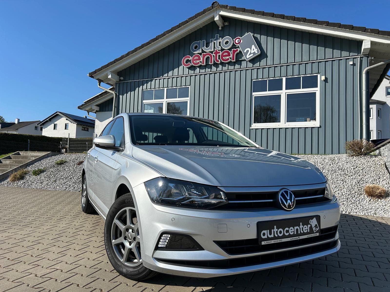 Fahrzeugabbildung Volkswagen Polo VI Comfortline°Navi°PDC