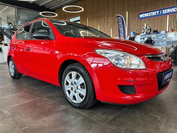 MYAUTOCENTER – Gebraucht- und Jahreswagen mit Werkstattservice in Pfaffenhofen Hyundai i30 *Scheckheft*Klimaanlage*TÜV-NEU*