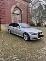 BMW 330d Touring - - BMW 330 aus 2009: D