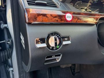 Mercedes S 500 - 12