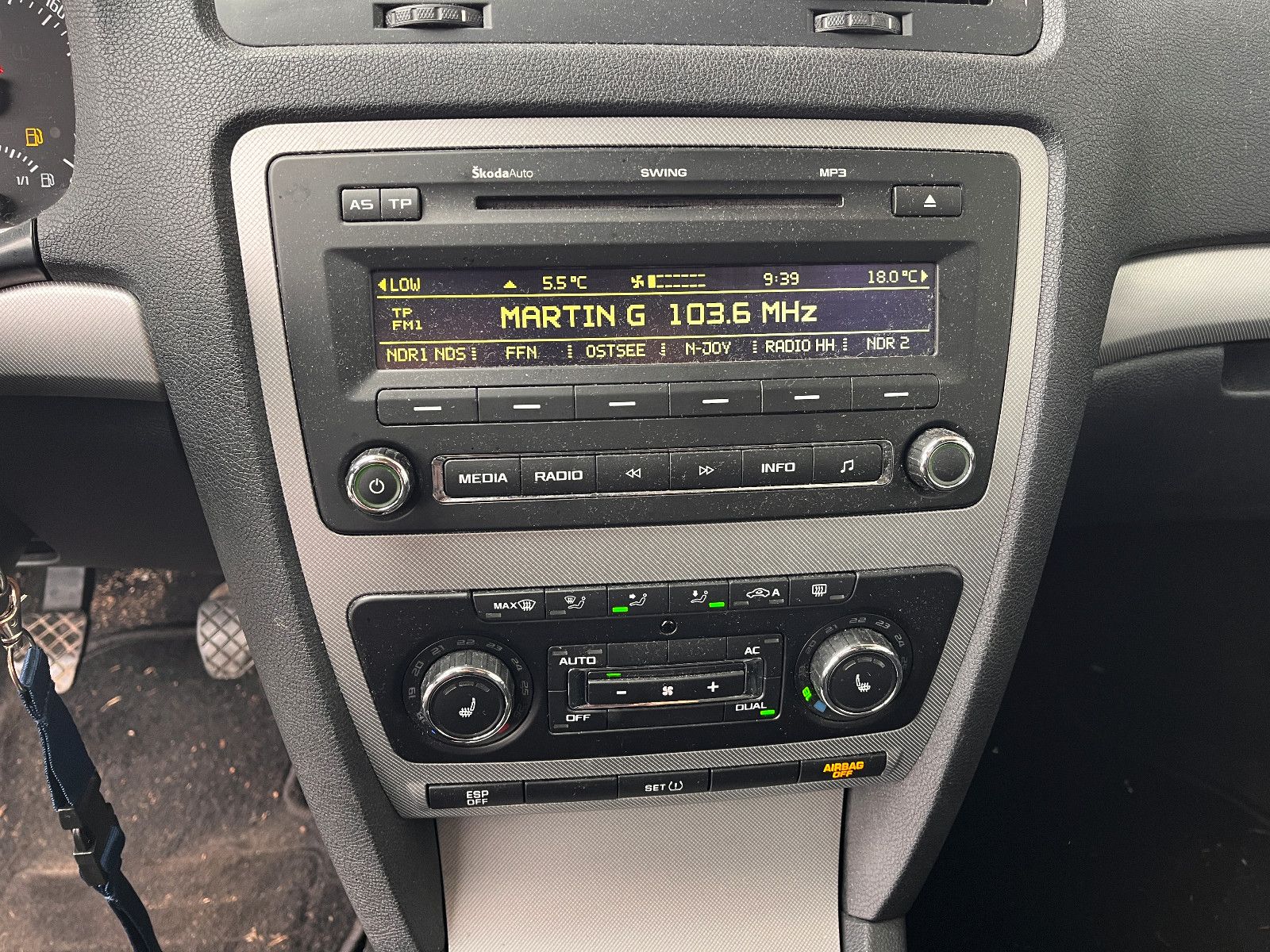 Fahrzeugabbildung SKODA Octavia Combi Elegance