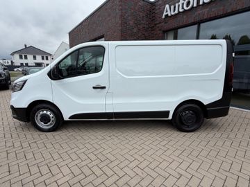 Renault Trafic - 2