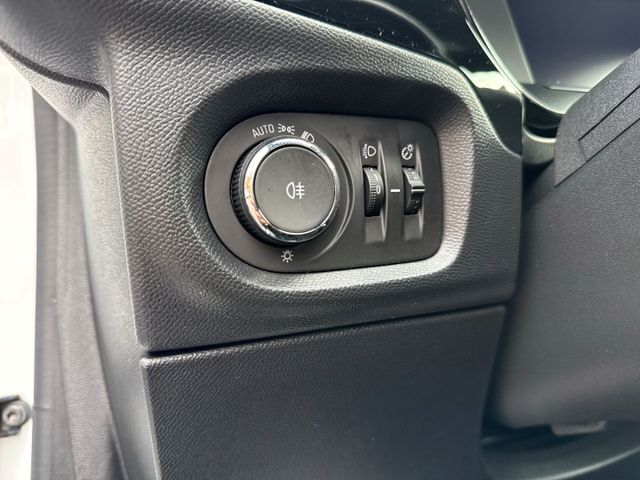 Corsa GS  1.2 Turbo APPLE/ANDROID LHZ SHZ ALLWET