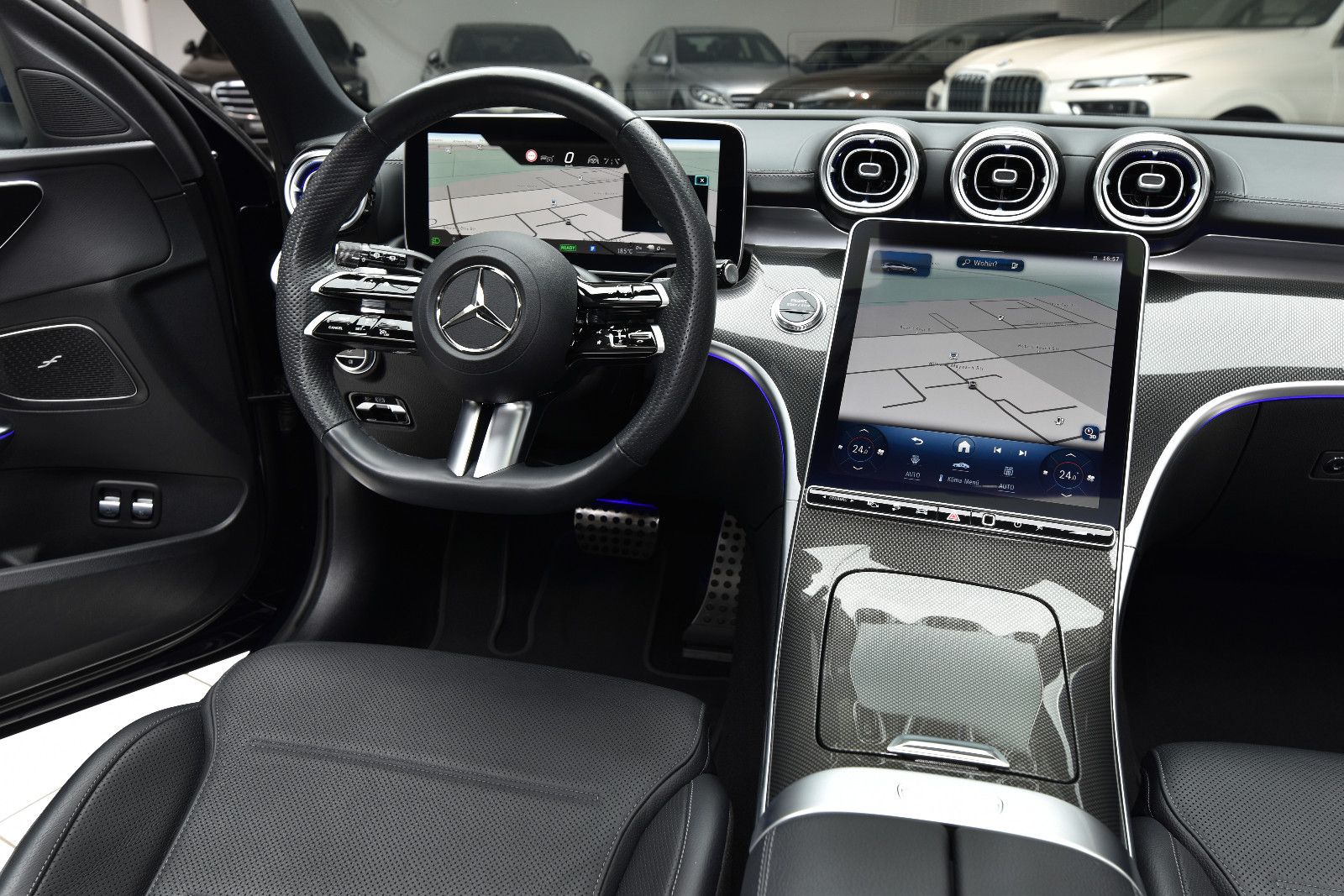 Mercedes-Benz C 300 e *AMG*Pano* AHK* Sitzklima* Massage* imagem 2