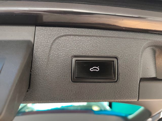 Passat Variant GTE *ACC*Navi*Ergo*AHK*Kamera*18"