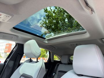 Citroën C4 Max HY 145 SD+SHZ+PDC+Kam.+KeyLess+LED+Navi