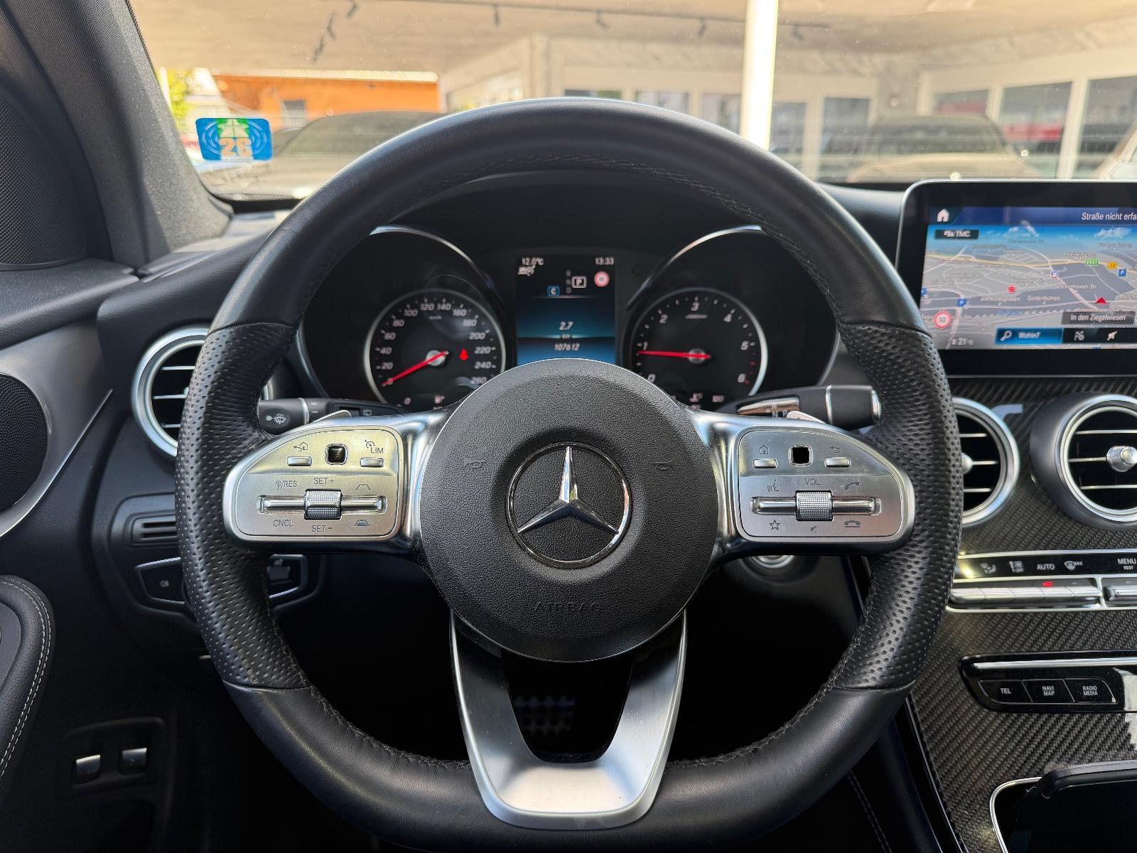 Mercedes-Benz GLC 300d 4Matic*AMG*AHK*Pano*Memory*Distr*360°