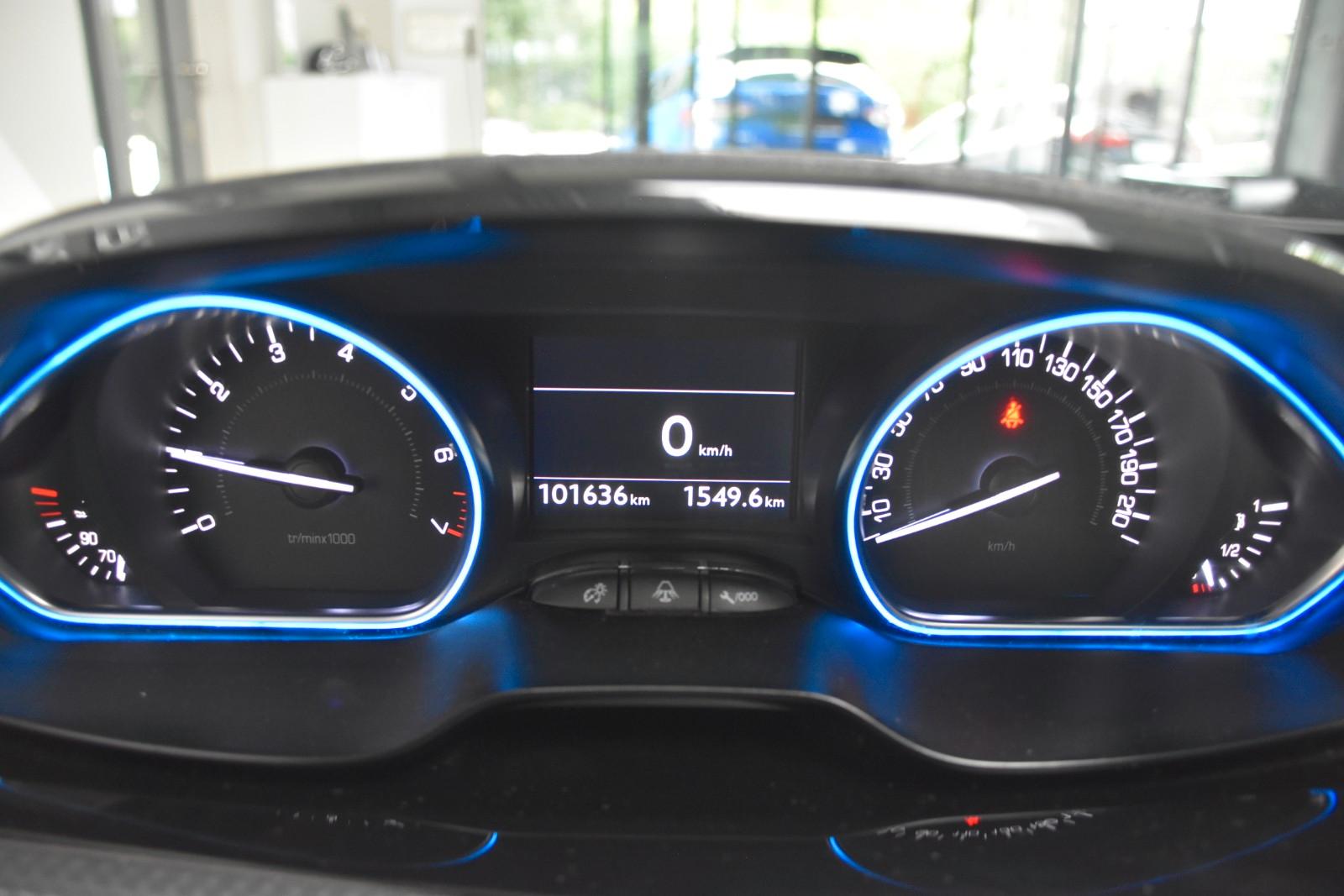 Peugeot 2008 Allure Leder Panorama Navi Android 2.Hd