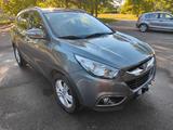 Hyundai ix35 2.0 CRDi 135 kW Premium 4WD Automatik P... - Hyundai ix35 mit Diesel-Antrieb: Automatik