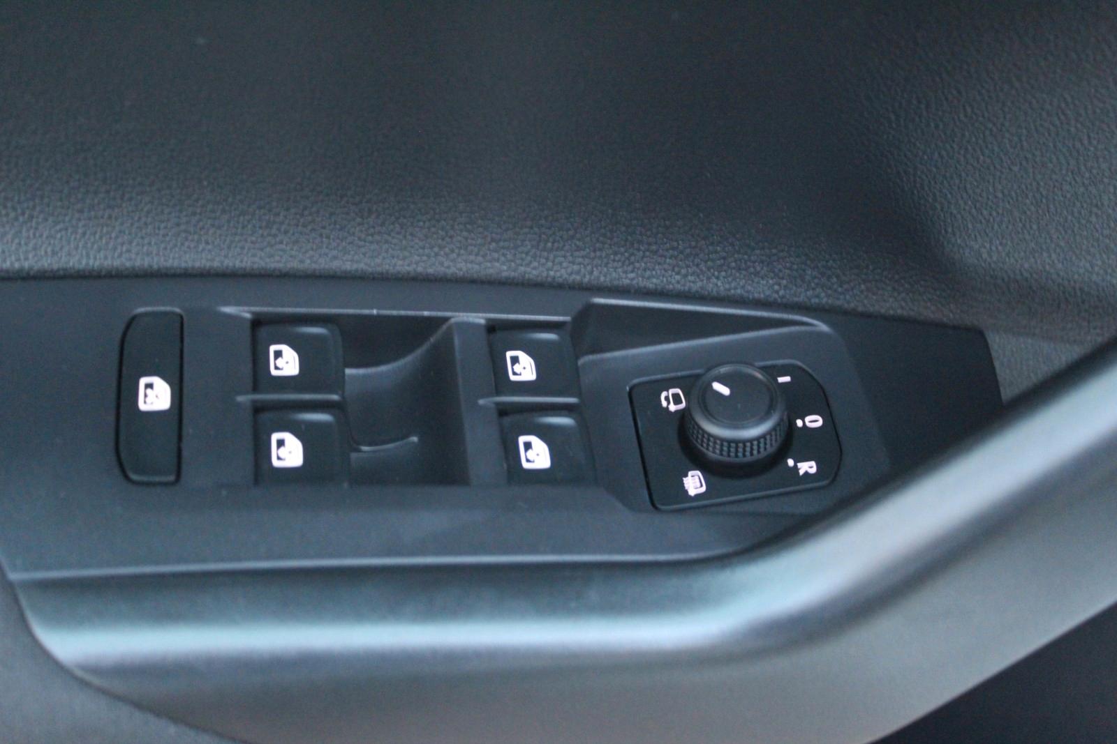 Volkswagen Polo VI DSG Life/SHZ/PDC/LED/App>Navi/ACC/Garant, миниатюра 29