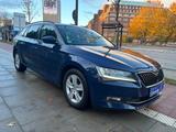 Skoda Superb Combi Ambition Automatik + Scheckheft