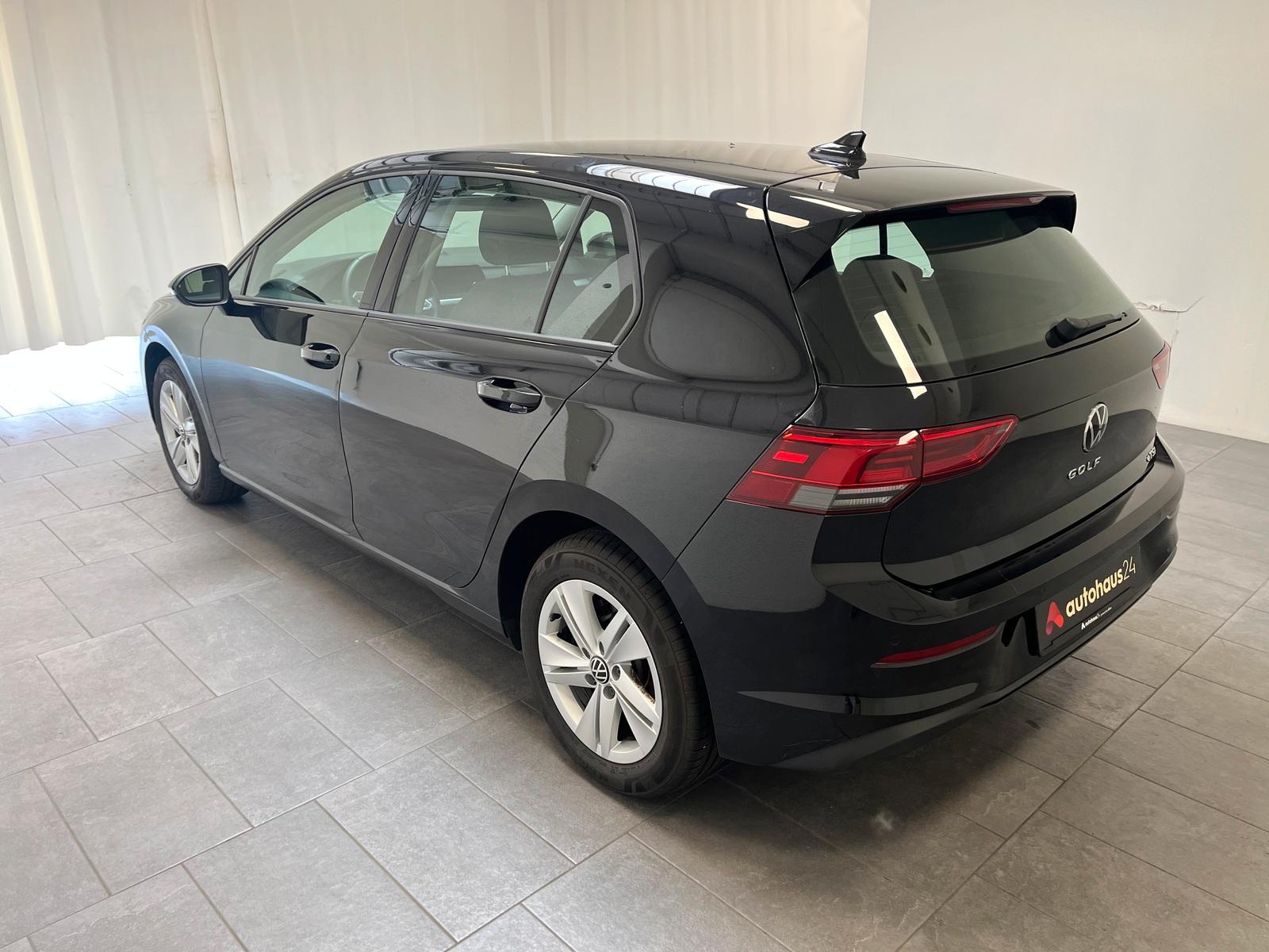 Volkswagen Golf VIII 1.0 eTSI Life Sitzhzg. LED Lenkrhzg., миниатюра 4