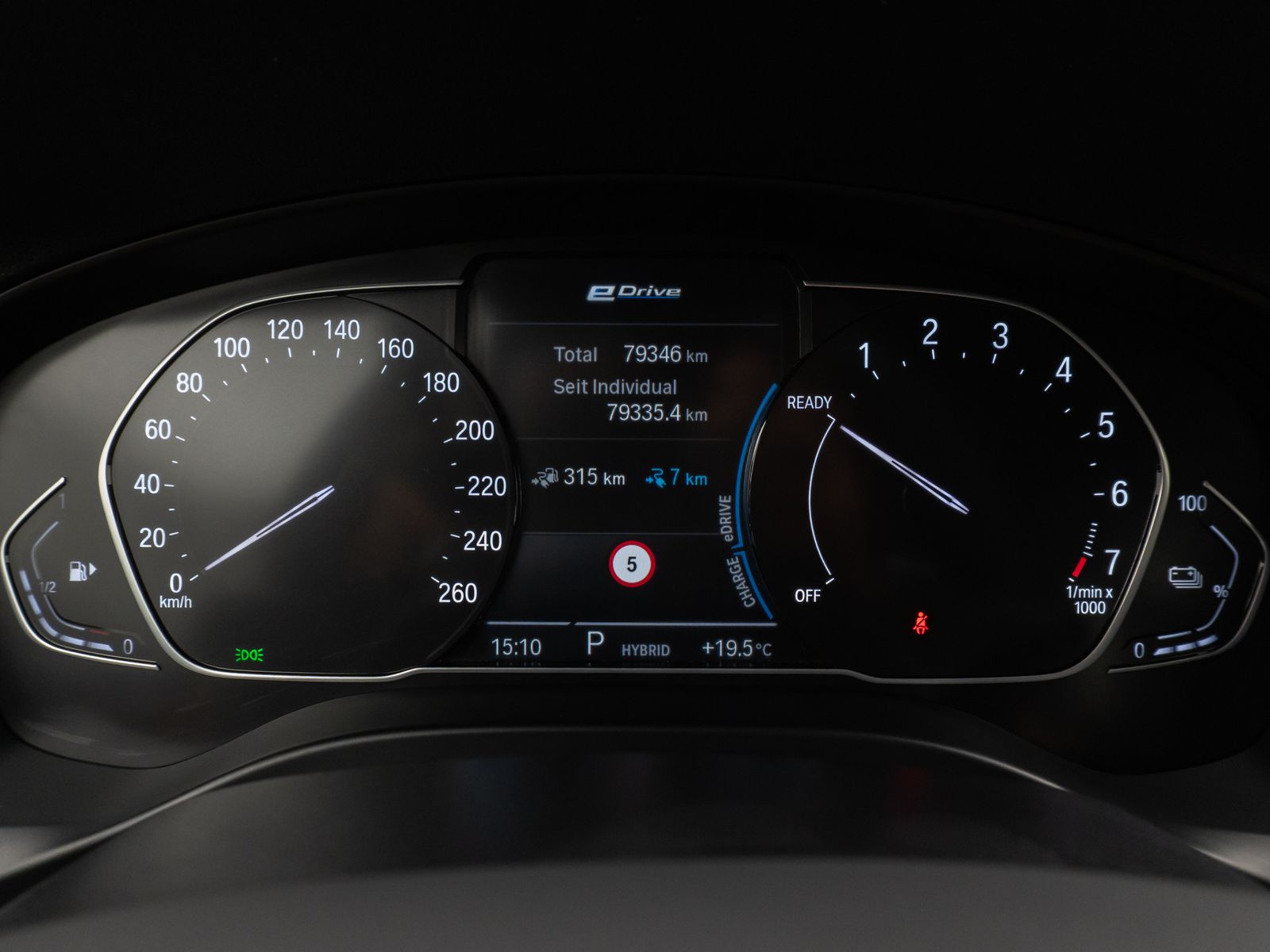Fahrzeugabbildung BMW X3 xD30e M Sport 360°Laser HUD DAB HiFi Komfort