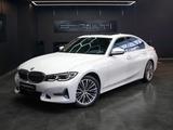 BMW 320 d xDrive Luxury Line - BMW 320 mit Diesel-Antrieb: Weiß, Limousine