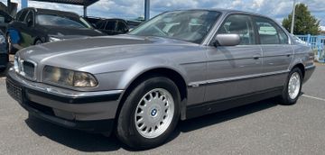 BMW 728 - 1