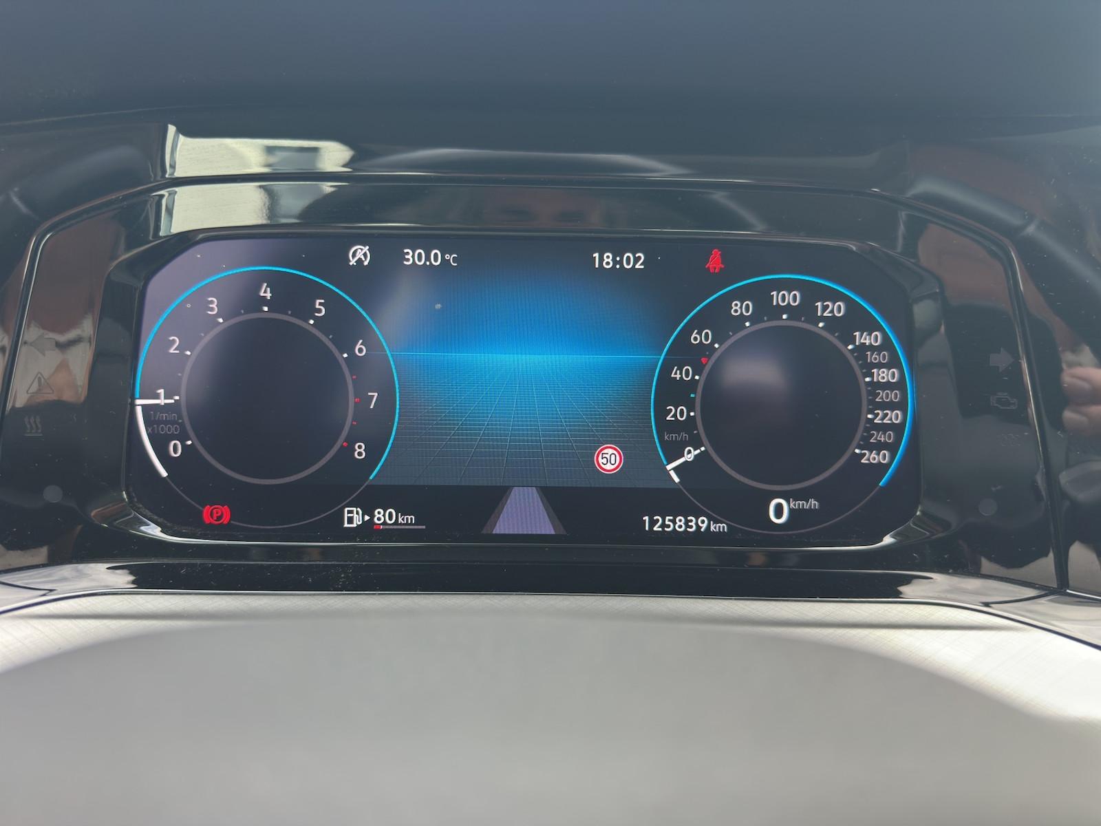 Volkswagen Golf 1.5 TSI Lim. Life LED Matrix Pano APP, миниатюра 15