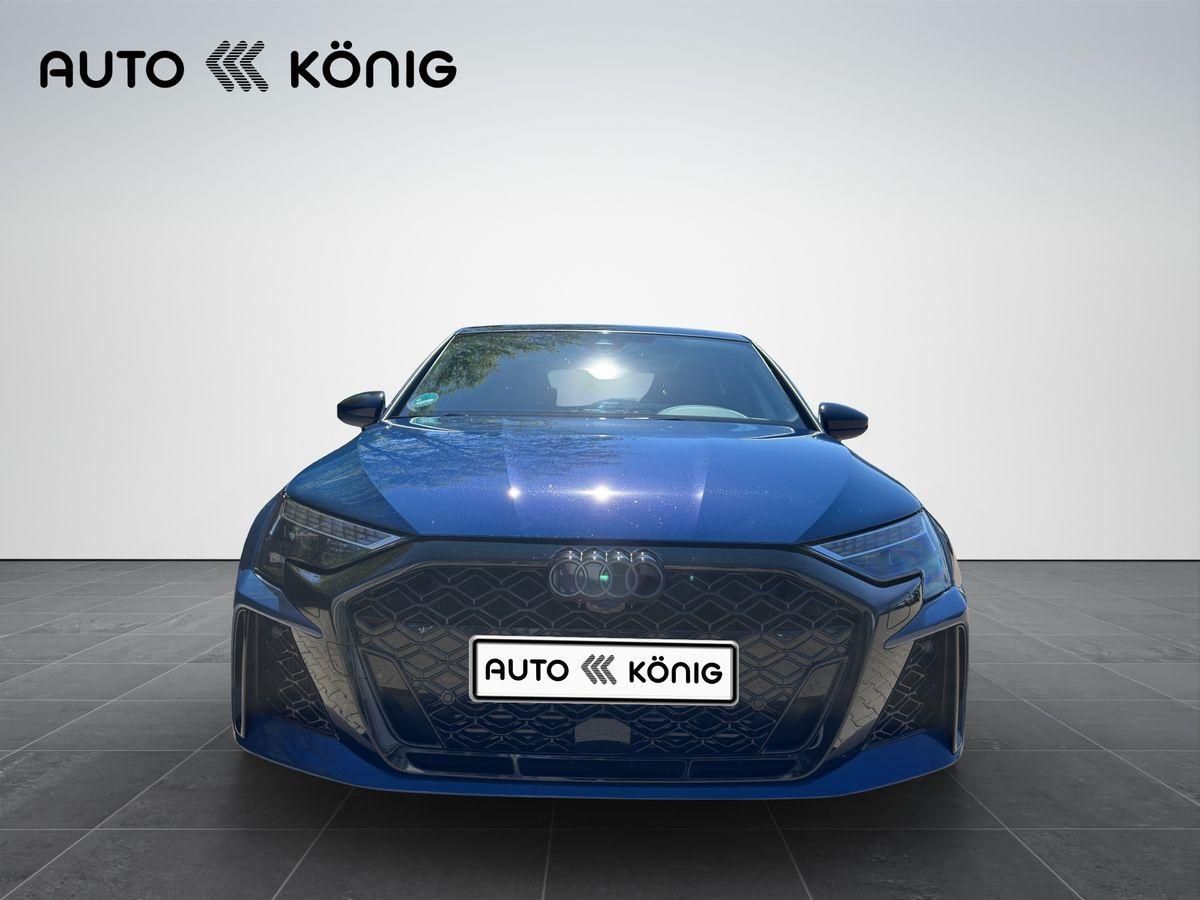 Fahrzeugabbildung Audi RS3 Limousine 2.5 TFSI quattro 294 kW