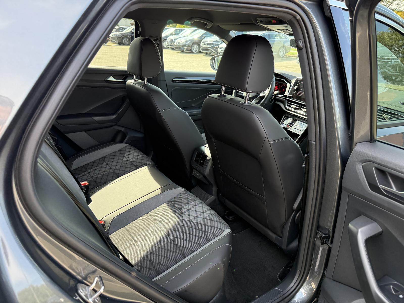 Volkswagen T-Roc R-Line,18-Zoll,IQ-Drive,R.Kam,Kessy,Side., миниатюра 23