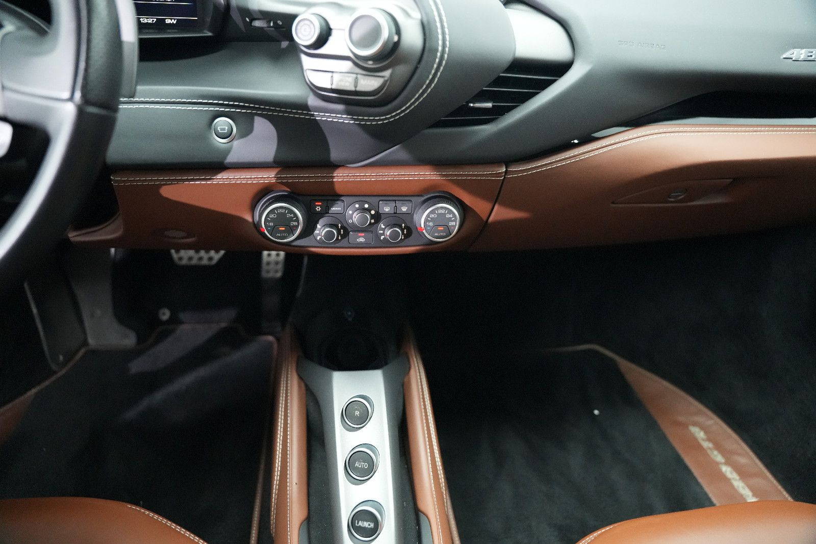 Fahrzeugabbildung Ferrari 488 GTB GTB Coupé DCT/SCUDERIA/KAMERA/