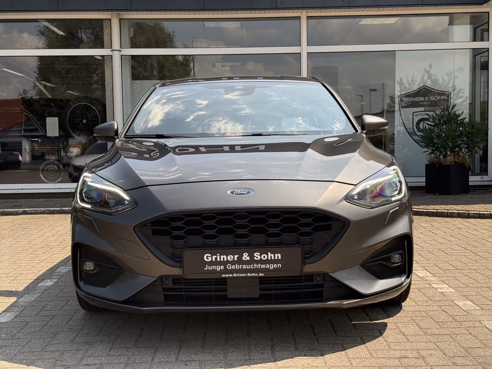 Ford Focus ST-Line,18-Zoll,HUD,R-Kam,B&O,IACC,T-Wink