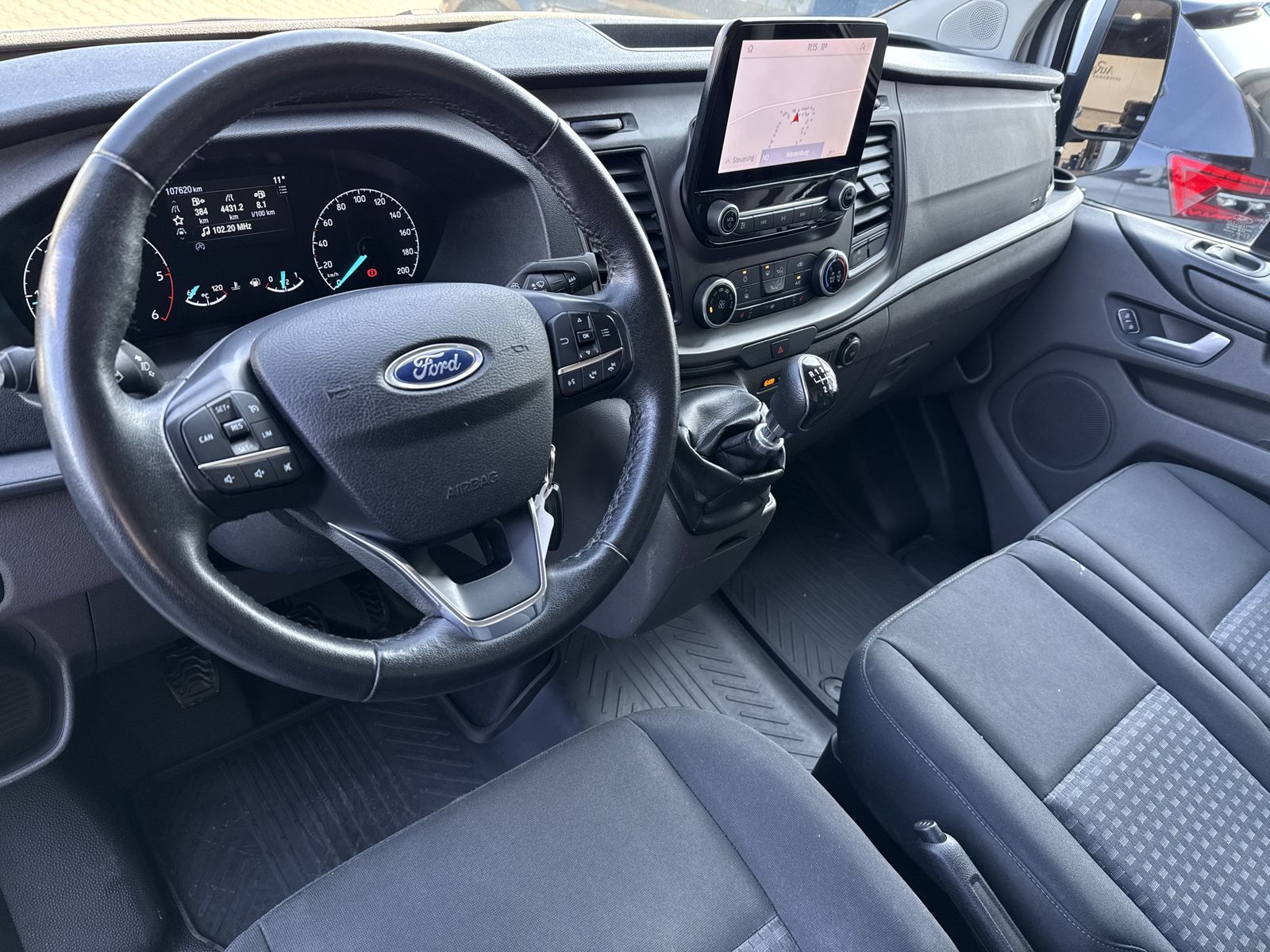 Fahrzeugabbildung Ford Custom 300 L2 NAV+BLUETOOTH+KAMERA+KLIMA+SHZ+PP