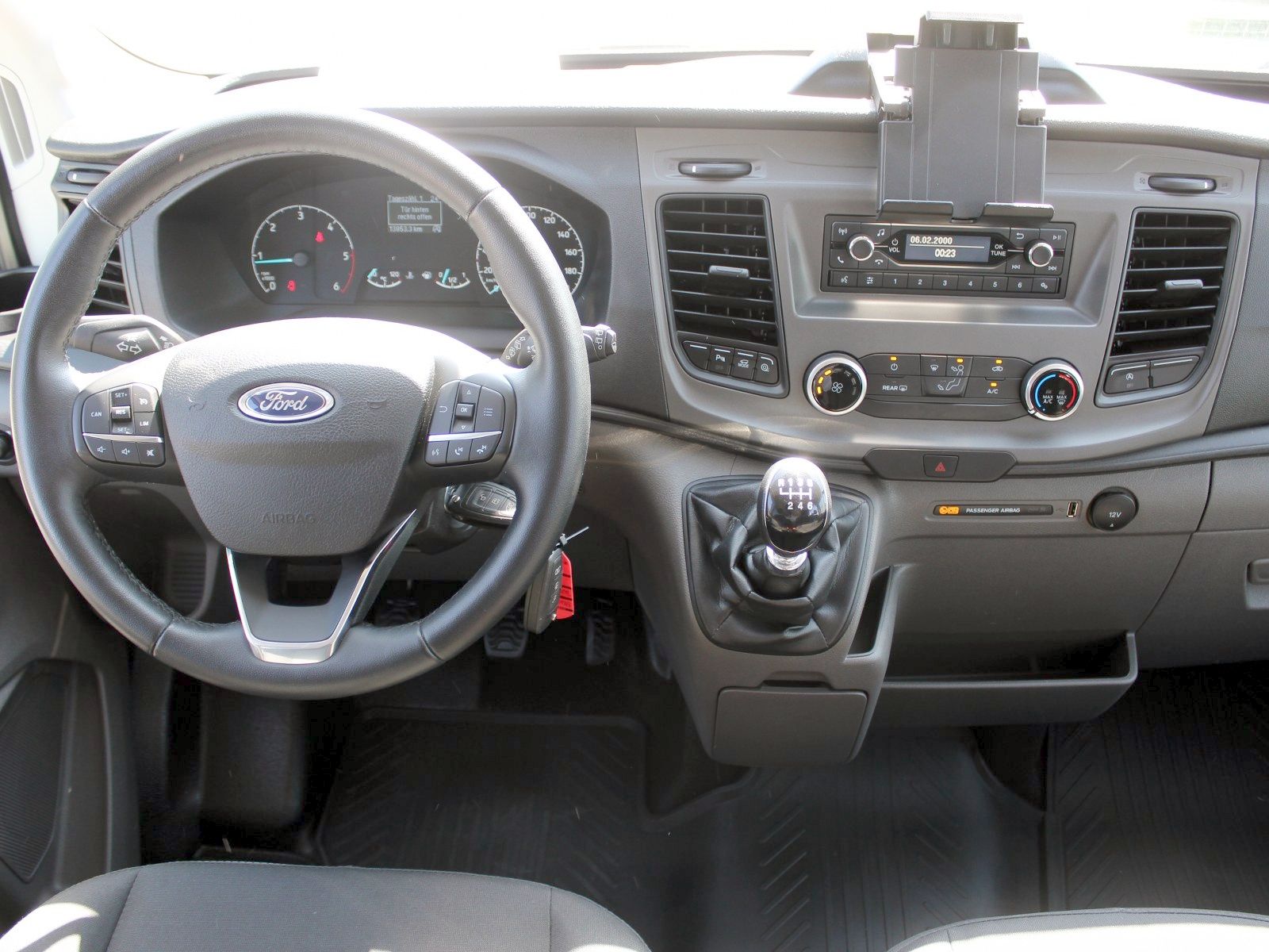 Fahrzeugabbildung Ford Transit 350 L3 Trend 2,0 TDCi DPF