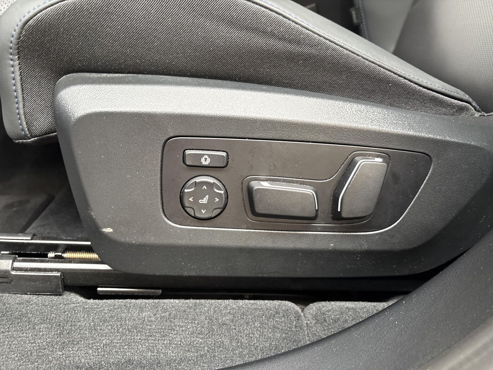 BMW X3 M50 - Bild 22