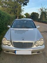 Mercedes-Benz C 240 ELEGANCE Elegance - Mercedes C 240 mit Schiebedach