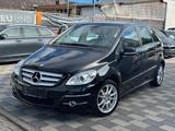 Mercedes-Benz B 180 Klima/Leder/Scheckheft - gebrauchte Mercedes-Benz B 180 aus dem Jahr 2009