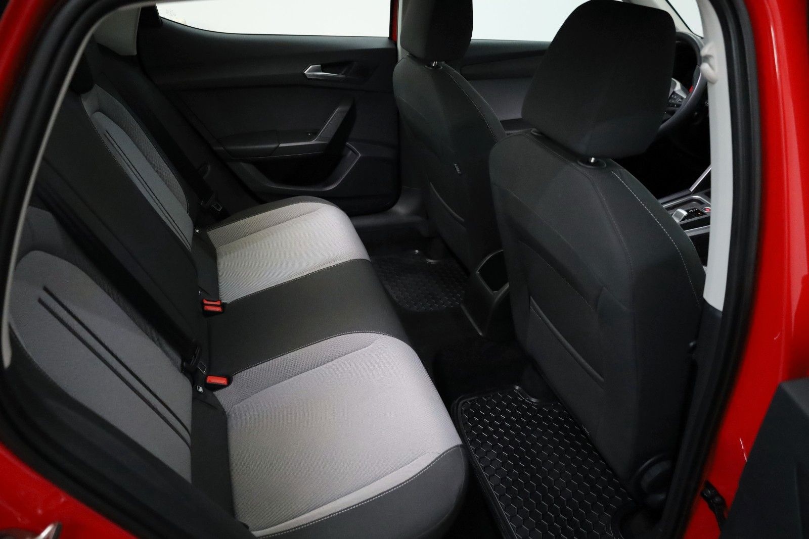 Fahrzeugabbildung SEAT Leon Style, Automatik, LED, SH, Kamera, Carplay