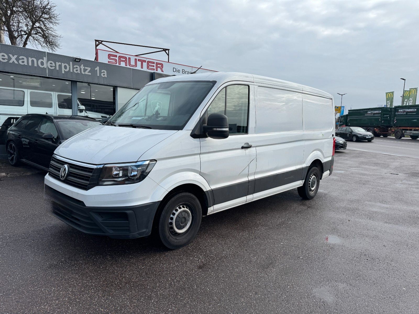VW Crafter Kasten Kasten 35 mittellang FWD
