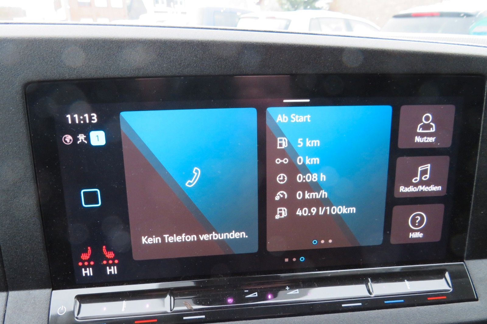 Fahrzeugabbildung Volkswagen Caddy Life DSG NAVI PDC SITZHEIZUNG 1.HD