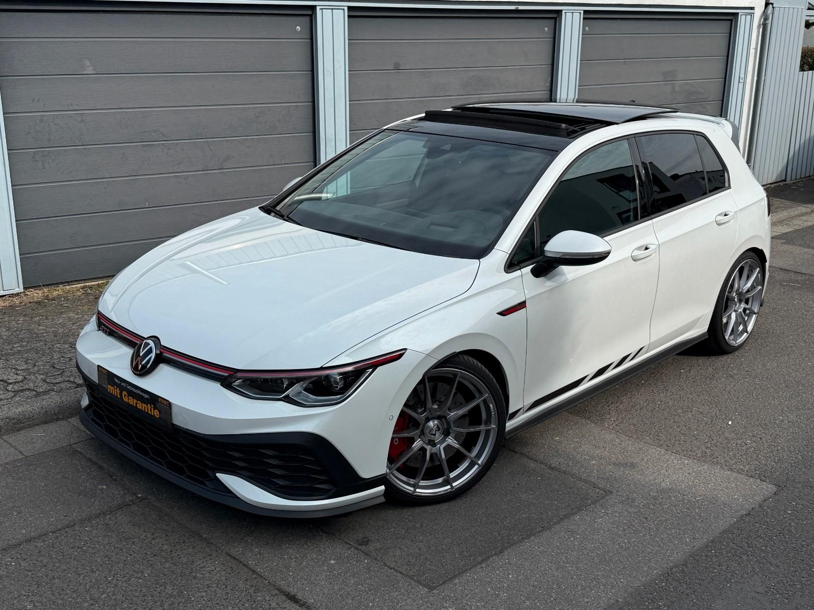 Volkswagen Golf 8 GTI Clubsport Pano HUD H&K DCC Voll