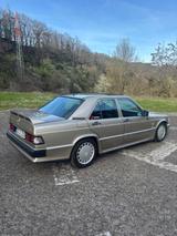 Mercedes-Benz 190 2.3-16 - Mercedes-Benz 190 aus 1989