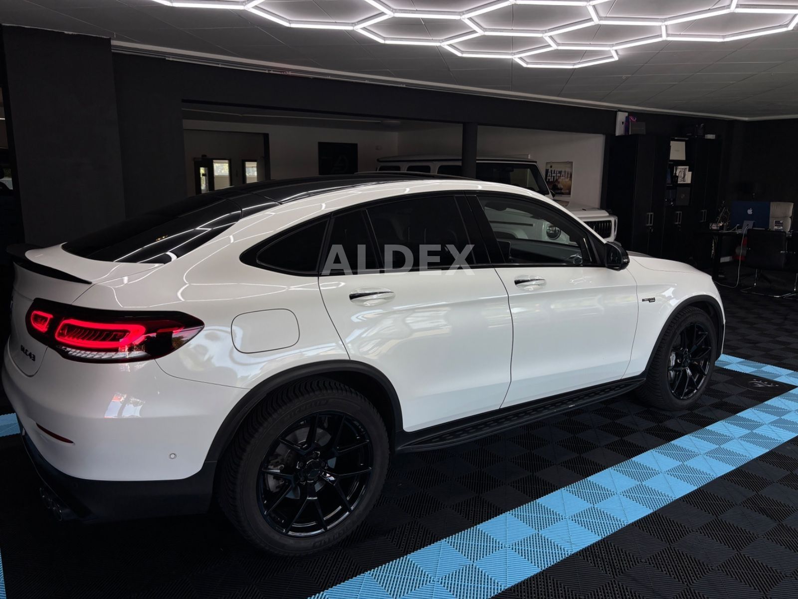 Mercedes-Benz GLC 43 AMG Coupé°PANO°BURM°MEMORY°HUD°KEY°360° foto 7