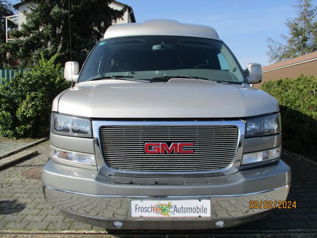 GMC Savana*Explorer-Limited Umbau*20" Räder