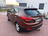 Hyundai ix35 2.0 CRDi 4WD AUT/ AHK/Navi/Leder/Tempomat - Hyundai ix35 in Mannheim