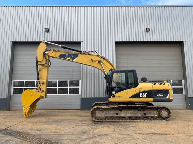 CAT 323DL - New original Caterpillar bucket with tee