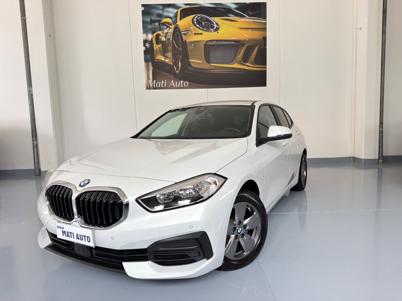 BMW Bmw 118 118d 5p. Business Advantage auto 150cv