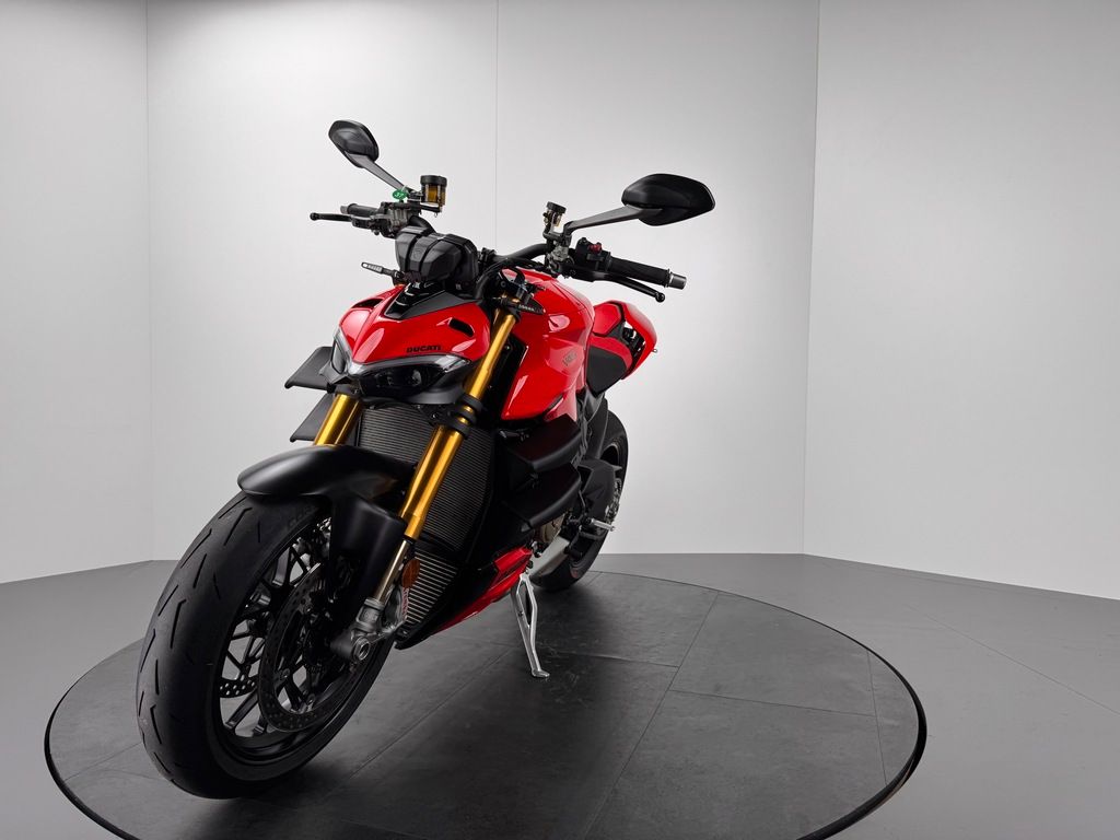 Fahrzeugabbildung Ducati STREETFIGHTER V4 S *1. HAND *TOP-ZUSTAND