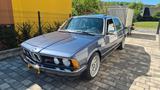 BMW 745i e23  - BMW 745: 745i