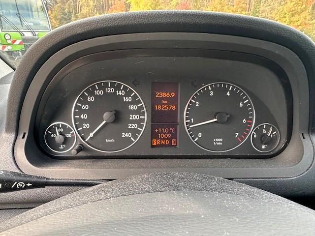 Mercedes-Benz A200 2005 — photo 13
