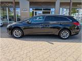 Hyundai i40cw Trend 2,0 Automatik e-Sitze SHZ LenkradHZG - Hyundai i40 mit Benzin-Antrieb: Automatik