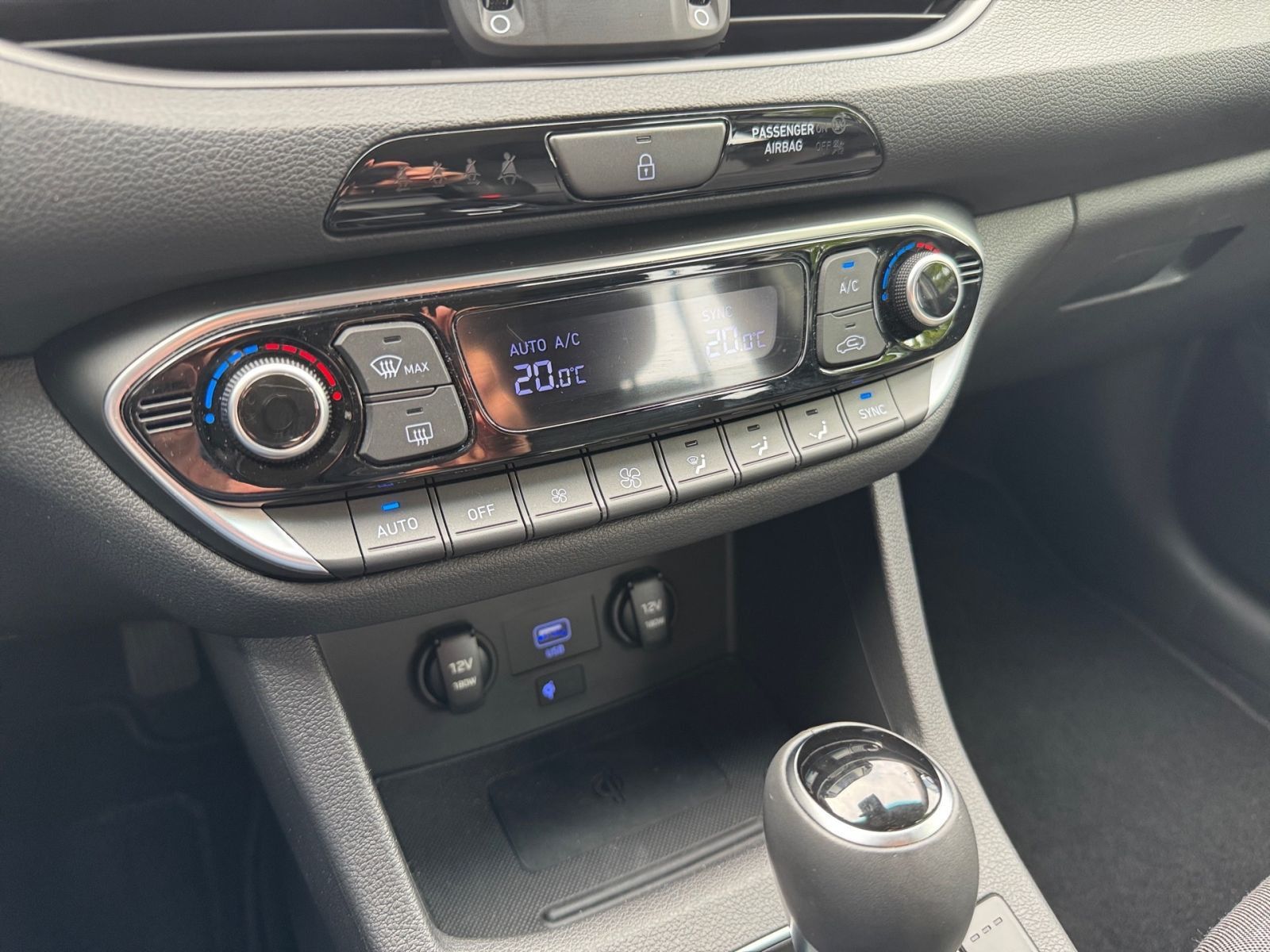 Fahrzeugabbildung Hyundai i30 1.0 T-GDI Trend DCT Mild-Hybrid