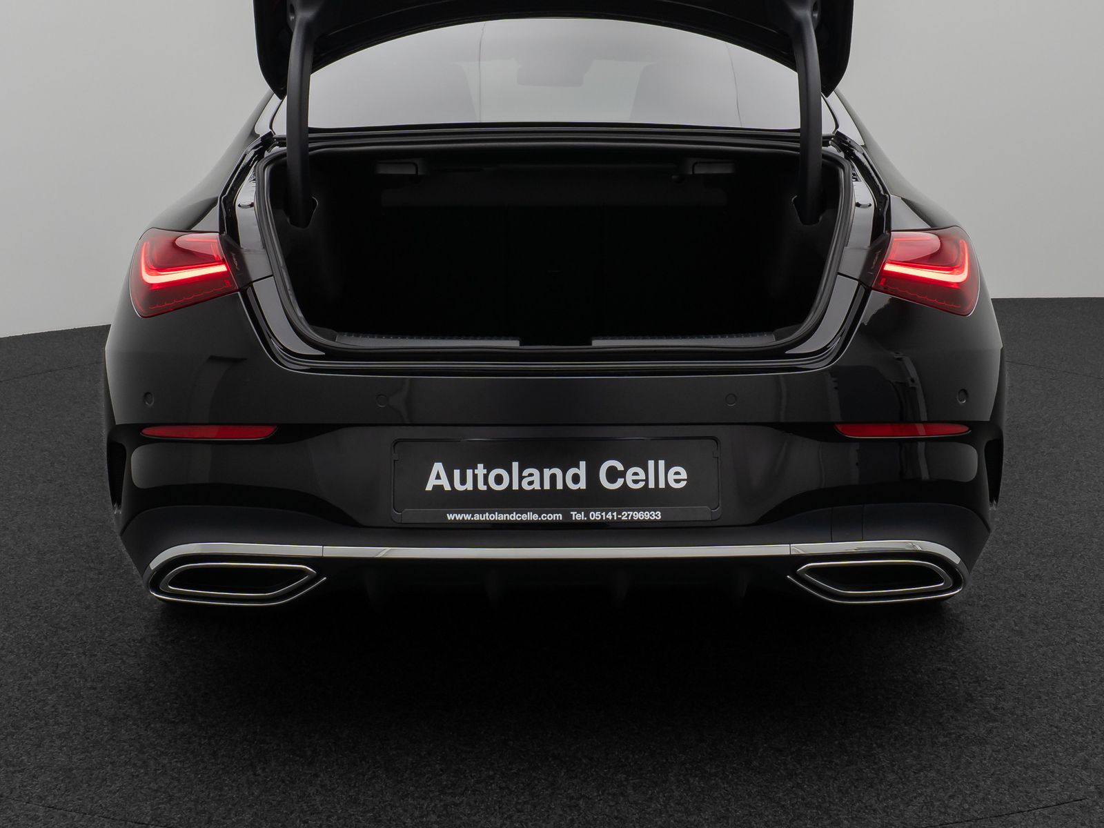 Fahrzeugabbildung Mercedes-Benz CLA 200d AMG Line Panorama 360°Lenkrhzg Komfort