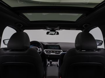 Fahrzeugabbildung BMW M340d xDr Tour HUD H/K Pano M Sportbremse Laser