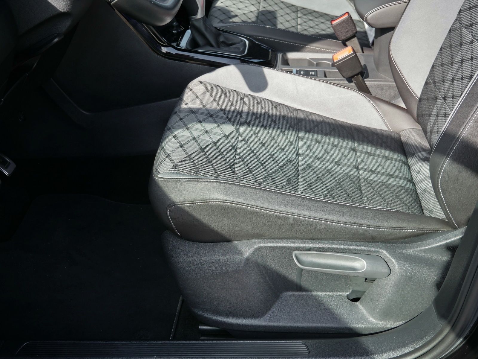 Volkswagen T-Roc - Bild 22