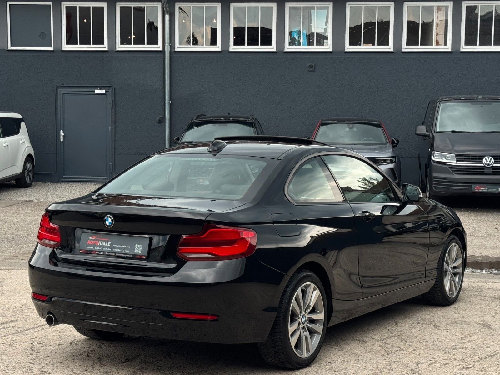 Fahrzeugabbildung BMW 218i Coupe Advantage Autom. Leder BL PDC LED SHZ