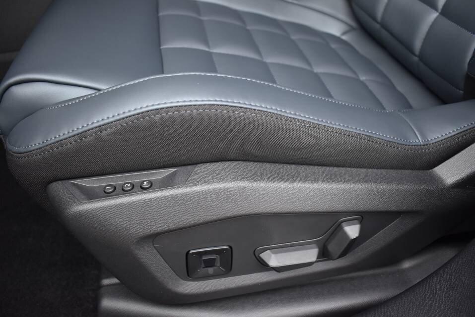 Citroën C5 Aircross Hybrid 145 Doppelkupplung 6-Gang MAX
